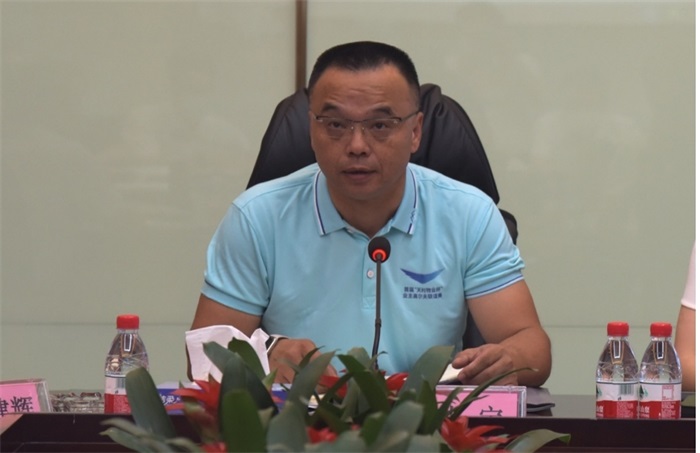 4d283b10eb8e11eb947aeea74b26b6ad